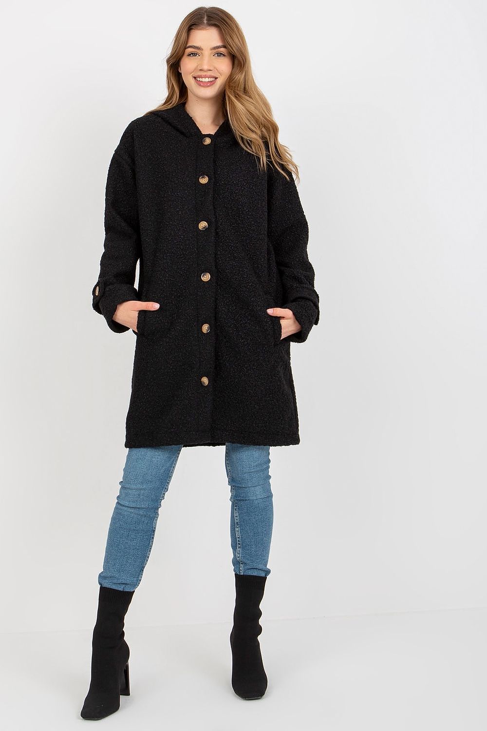 Mantel model 175170 Relevance